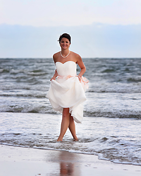 Charleston wedding photographer, Charleston bridal portrait, Summerville wedding photographer, Summerville bridal portrait, Mt Pleasant wedding photographer,Mt Pleasant bridal portrait, Folly Beach bridal portrait, Folly Beach wedding photographer, Boone Hall, Sullivan's Island wedding photographer, Sullivan's Island bridal portrait, wedding portrait, bridal portrait, engagement photography, Charleston engagement portrait